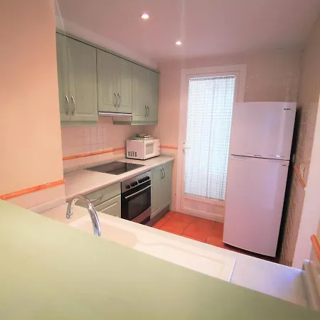 Apartment Hoyo 12 - Nova